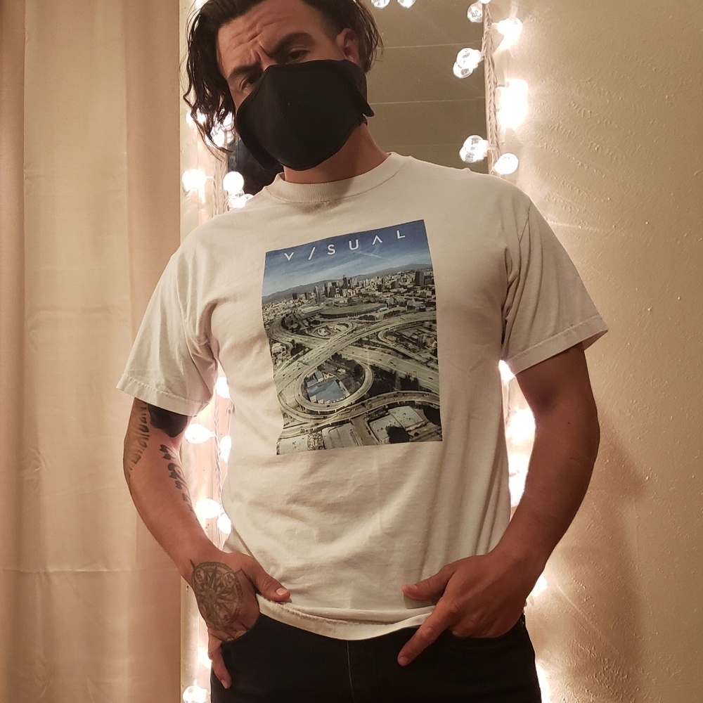 V/sual t-shirt